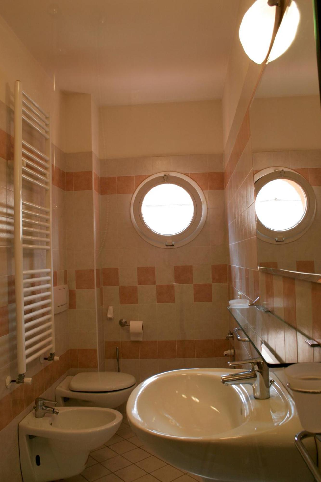 Residence Olimpo Rimini Luaran gambar