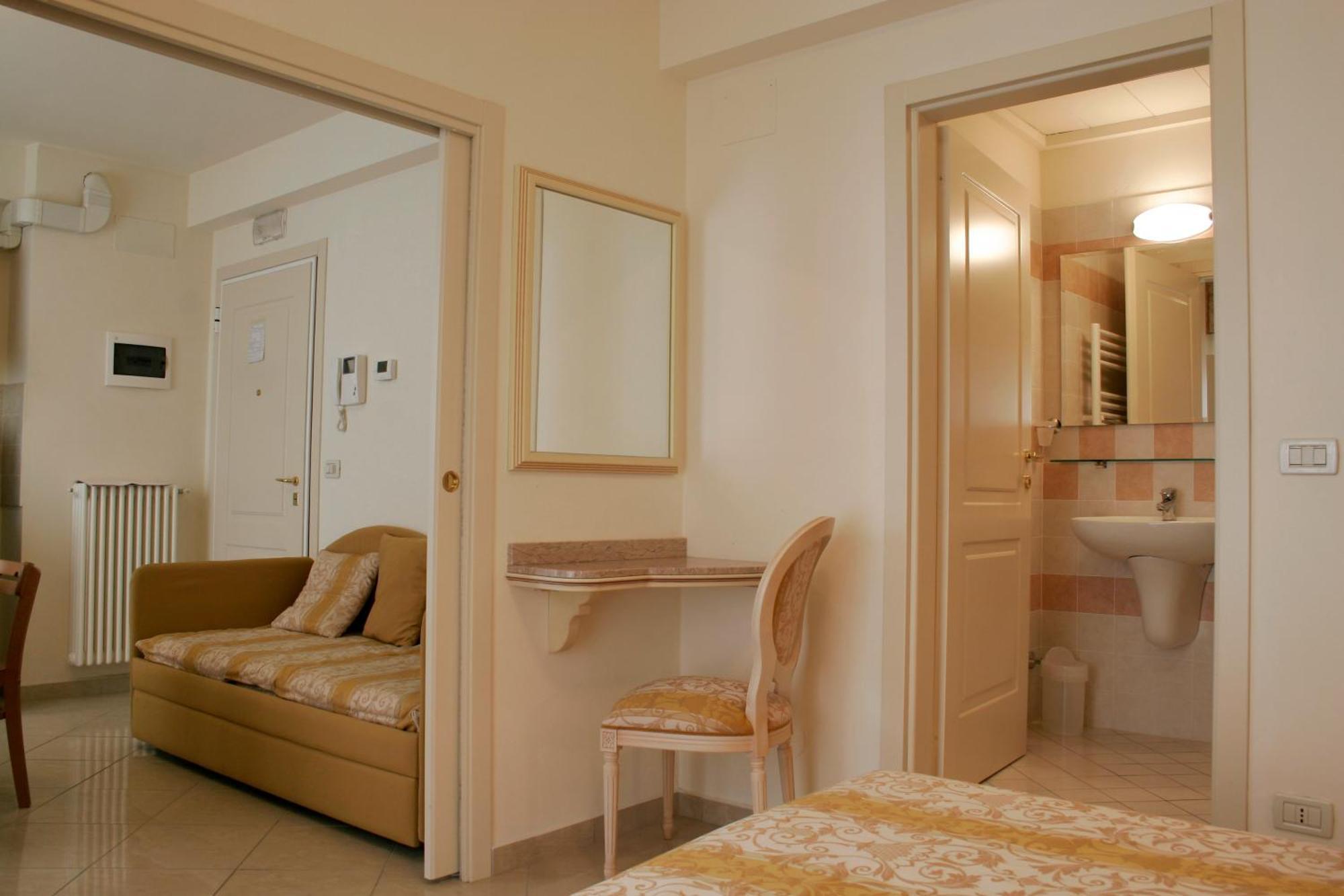Residence Olimpo Rimini Luaran gambar